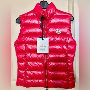 NWT Moncler Ghany Boudin-Quilted Down Puffer Vest in Red size 1/S (MSRP $1,000)